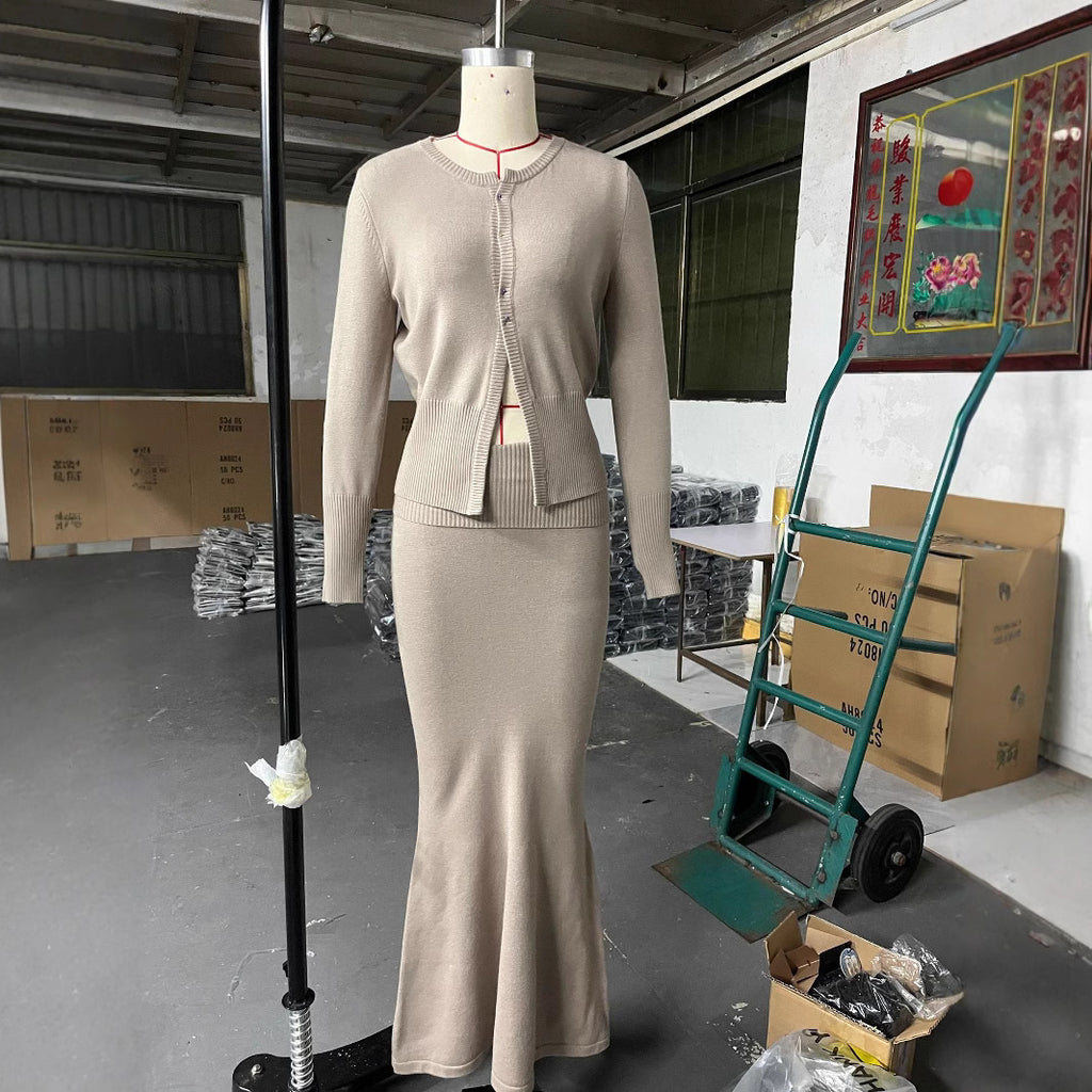 Knitted Sweater Turn Waist Mid-length Dress Set